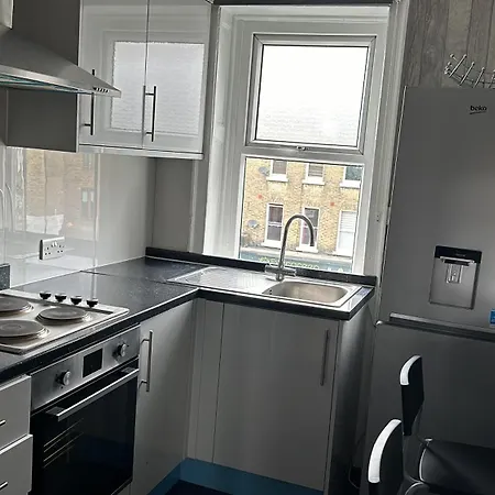 First Floor One Bed Apartment In Central West Londres Exterior foto